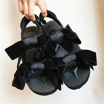 Дизайнерские женские Босоножки с бантом, Удобная Повседневная летняя пляжная обувь на плоской подошве, черные женские сандалии-гладиаторы из ЭВА на толстой подошве